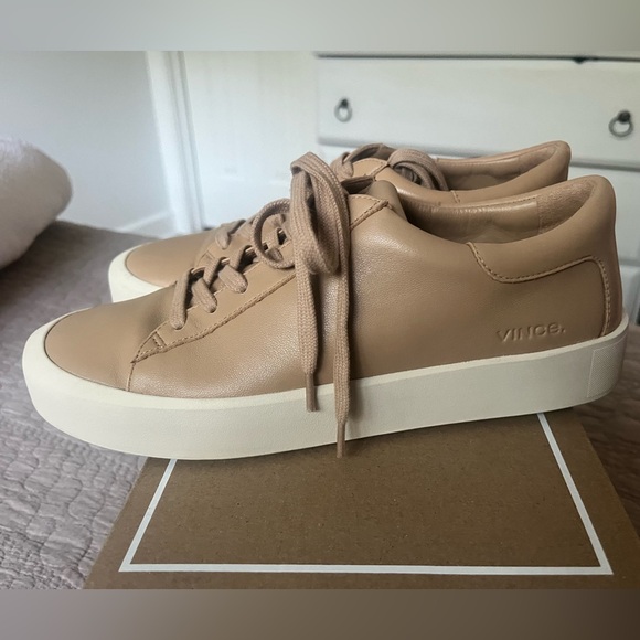 Vince Gabi Sneakers EUC - Picture 1 of 2